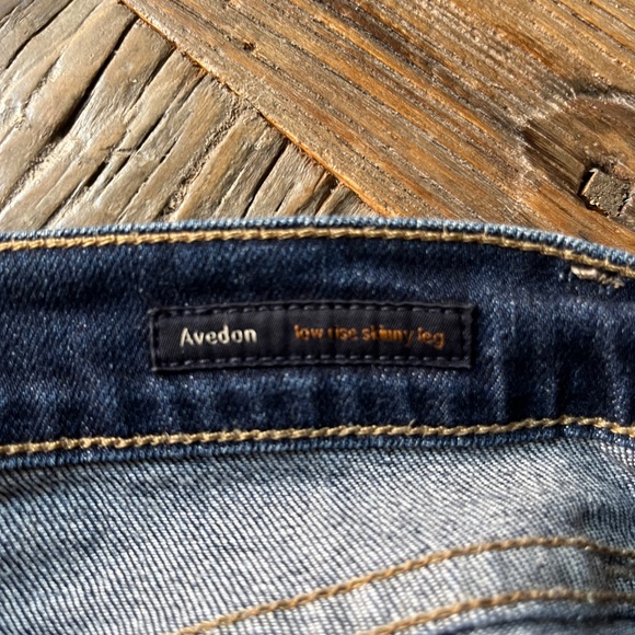 Citizens of Humanity Avedon - low rise, skinny leg jeans - Picture 6 of 10